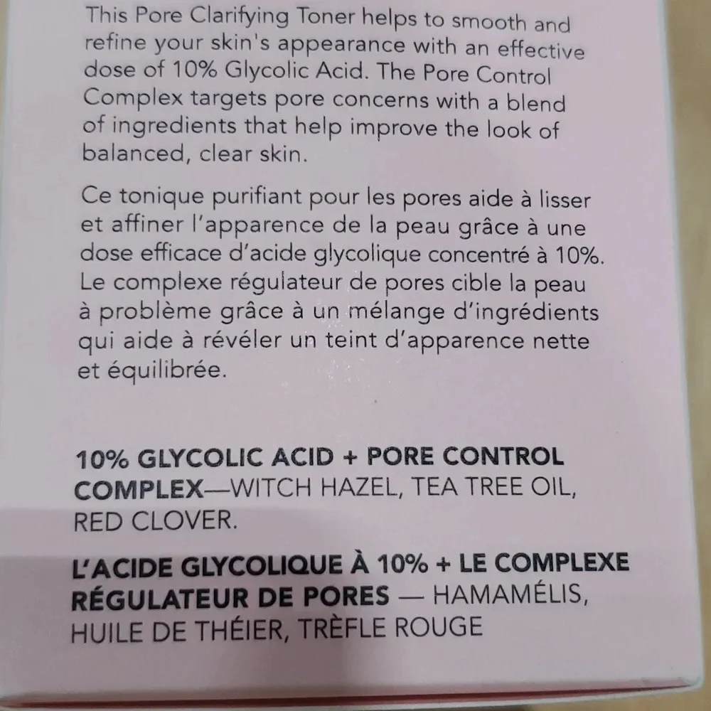 Saturday skin pore clarifying toner